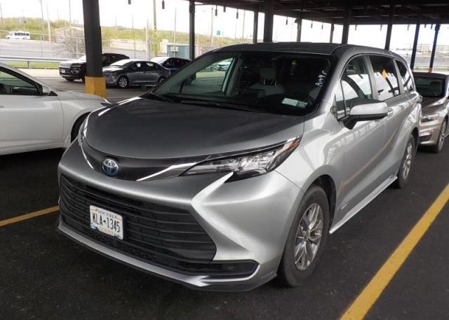 2021 TOYOTA SIENNA (VIN: 5TDKRKEC0MS028185)
