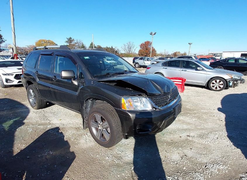 2011 MITSUBISHI ENDEAVOR SE photo