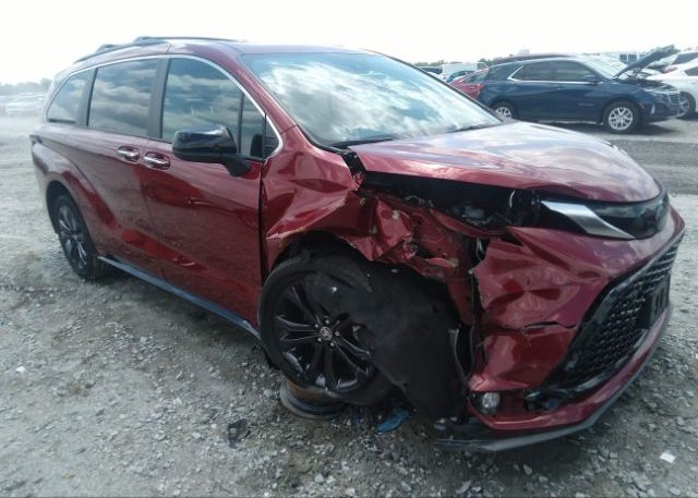 2022 TOYOTA SIENNA (VIN: 5TDXRKEC8NS120846)