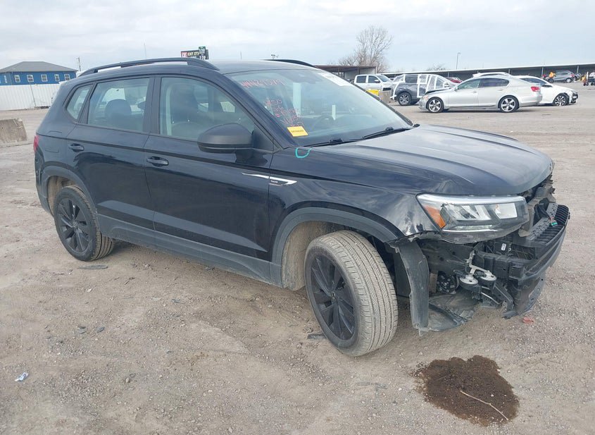 2024 Volkswagen Taos 1.5L photo