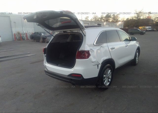 цена в сша 2016 KIA SORENTO 5XYPG4A38GG121860