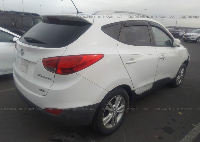 цена в сша 2011 HYUNDAI TUCSON KM8JUCAC2BU185260