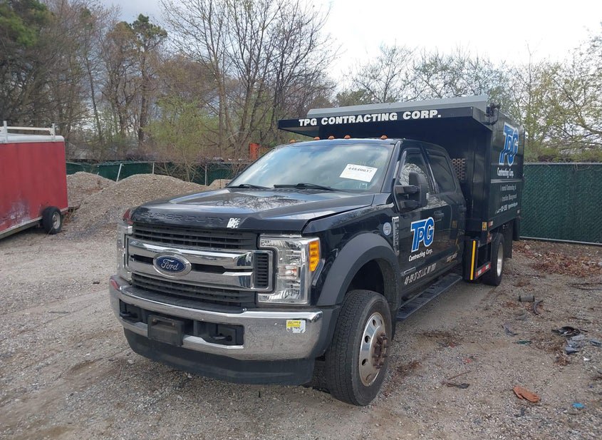 2017 Ford F-550 Chassis photo