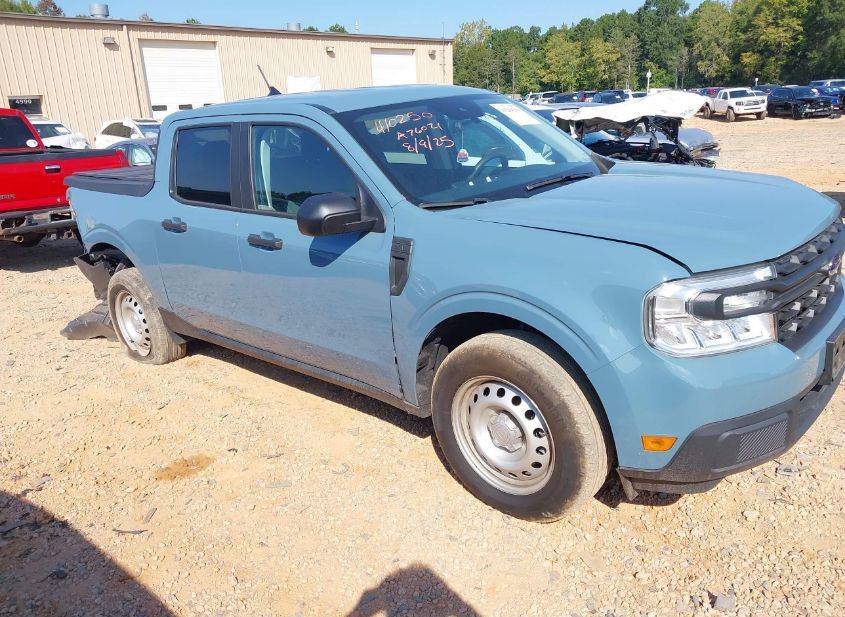 2023 FORD MAVERICK XL photo