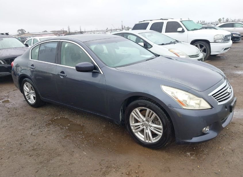 2011 INFINITI G25 JOURNEY photo