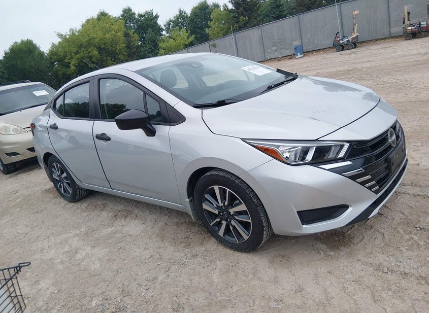 2023 Nissan Versa 1.6L (VIN: 3N1CN8DV5PL824868)