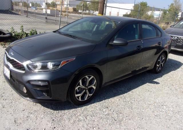 2021 KIA FORTE (VIN: 3KPF24AD2ME304652)