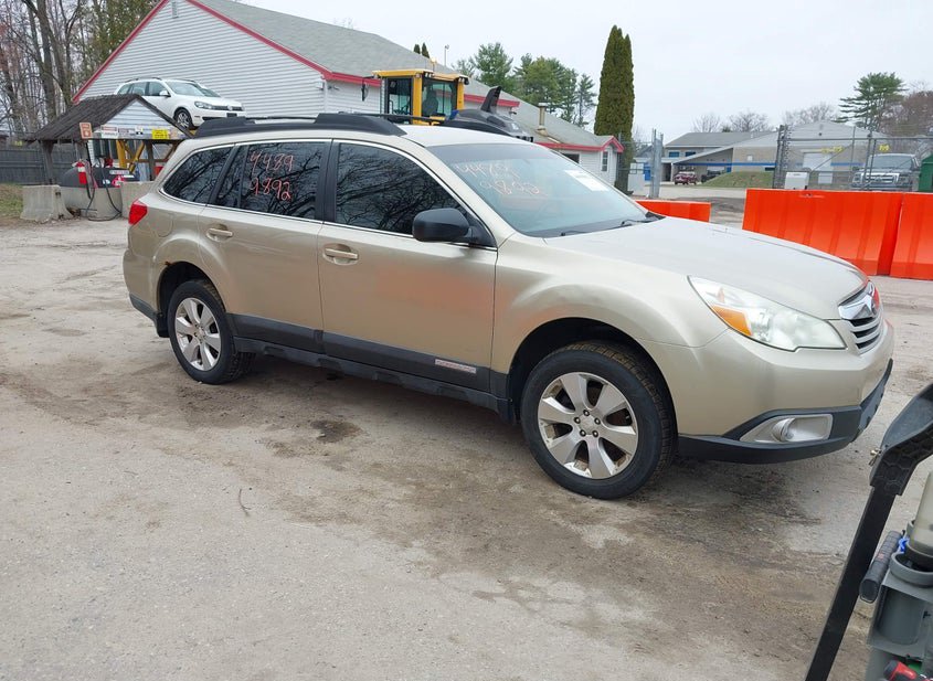 2010 Subaru Outback 2.5L photo