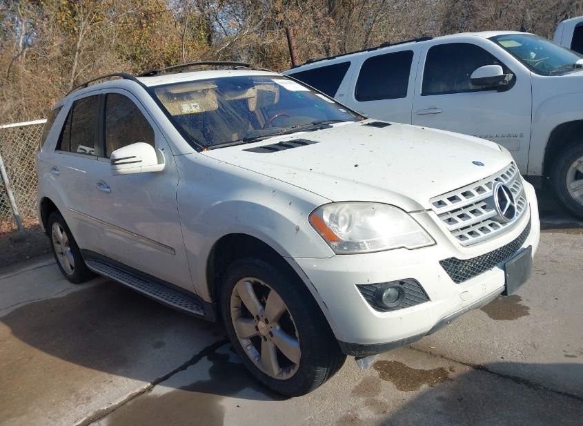 2011 MERCEDES-BENZ ML 350 photo