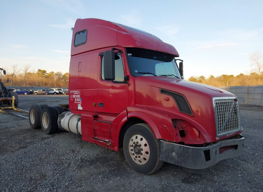 2007 VOLVO VN VNL photo