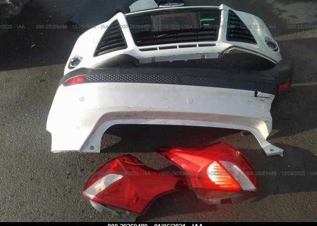 1FAHP3N23CL436165 2012 FORD FOCUS