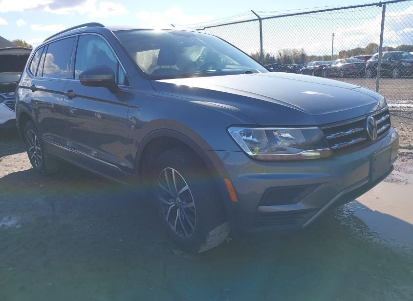 2020 VOLKSWAGEN TIGUAN 2.0T SE/2.0T SE R-LINE BLACK/2.0T SEL photo