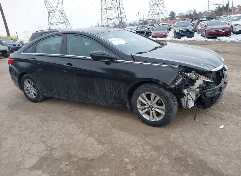 2013 HYUNDAI SONATA GLS photo