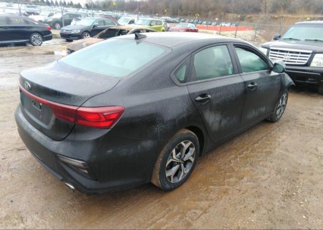 2021 KIA FORTE(VIN: 3KPF24AD5ME357264