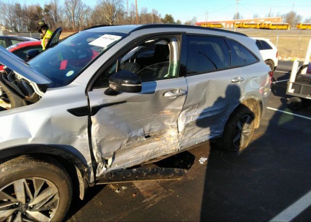 2021 KIA SORENTO(VIN: 5XYRHDLF8MG060633