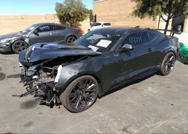 2018 CHEVROLET CAMARO VIN: 1G1FK1R60J0130419