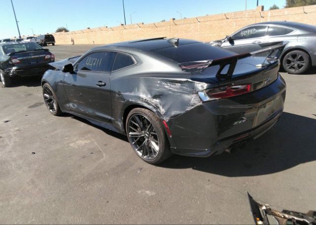 2018 CHEVROLET CAMARO VIN: 1G1FK1R60J0130419