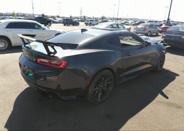 2018 CHEVROLET CAMARO VIN: 1G1FK1R60J0130419