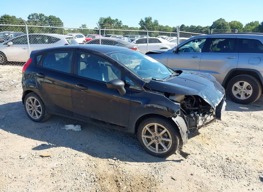 2019 FORD FIESTA SE photo