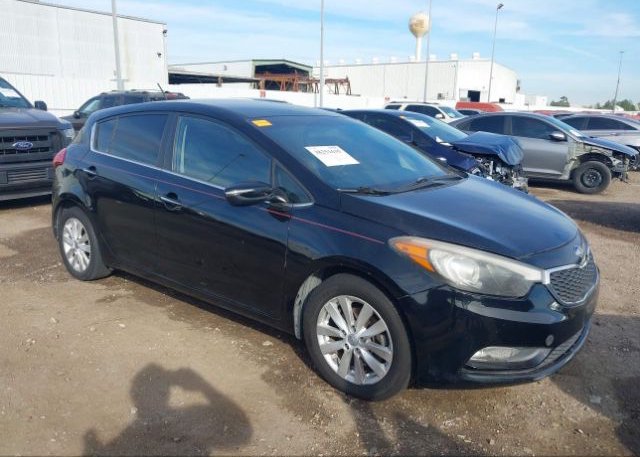 KNAFX5A83E5158105 2014 KIA FORTE 5-DOOR