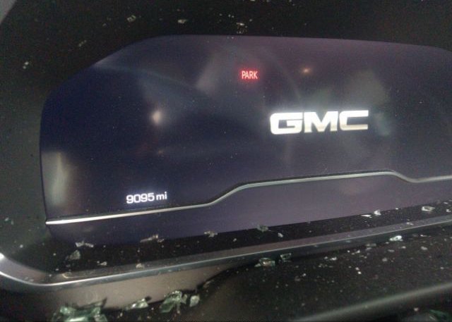 2023 GMC YUKON XL(VIN: 1GKS1GKD3PR167168