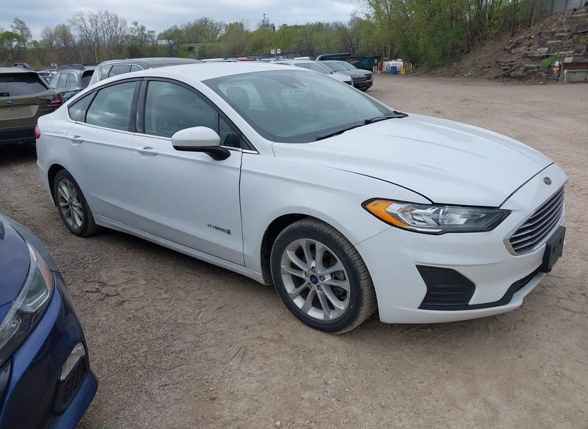 2019 Ford Fusion Hybrid 2.0L photo