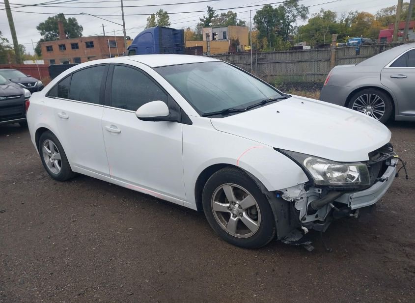 2016 CHEVROLET CRUZE LIMITED 1LT AUTO photo