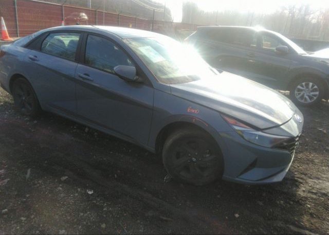 2022 HYUNDAI ELANTRA (VIN: KMHLM4AG1NU305622)