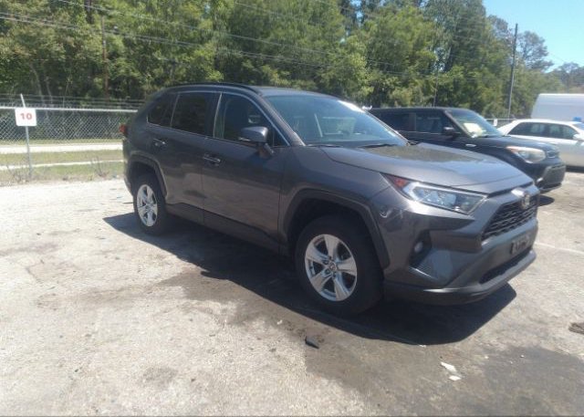 2021 TOYOTA RAV4 (VIN: 2T3P1RFV1MW219845)