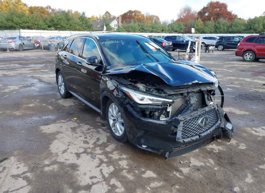 2019 INFINITI QX50 ESSENTIAL photo