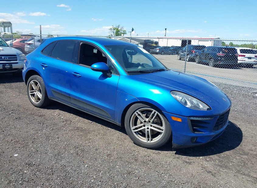 2015 Porsche Macan 3.0L photo