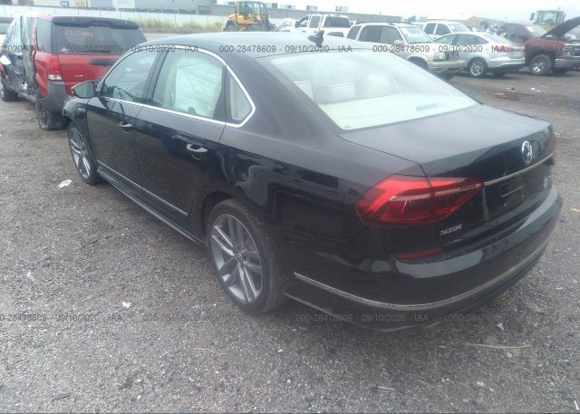 купить 2017 VOLKSWAGEN PASSAT 1VWDT7A38HC063199