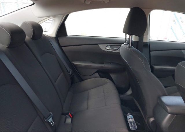 2021 KIA FORTE(VIN: 3KPF24AD1ME336878