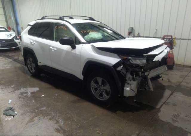 2022 TOYOTA RAV4 (VIN: JTMLWRFV6ND137768)