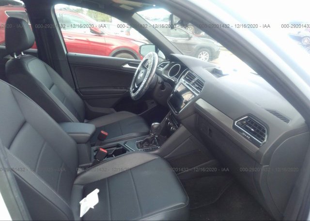 пригнать из сша 2018 VOLKSWAGEN TIGUAN 3VV3B7AX7JM195638