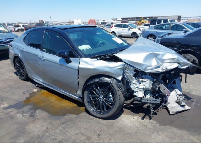 2022 TOYOTA CAMRY (VIN: 4T1K61AK4NU022690)