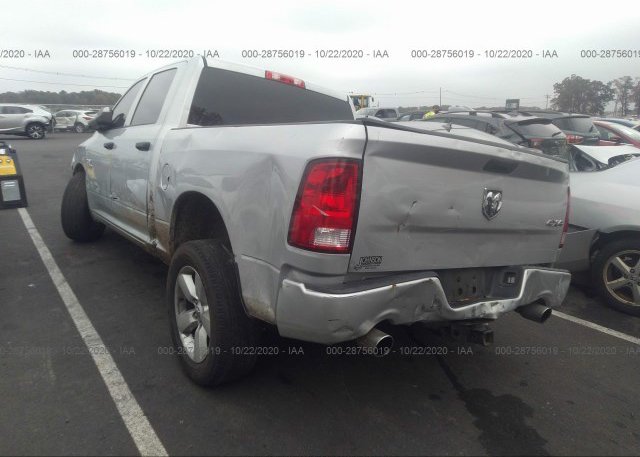 купить 2015 RAM 1500 3C6RR7KT7FG700137