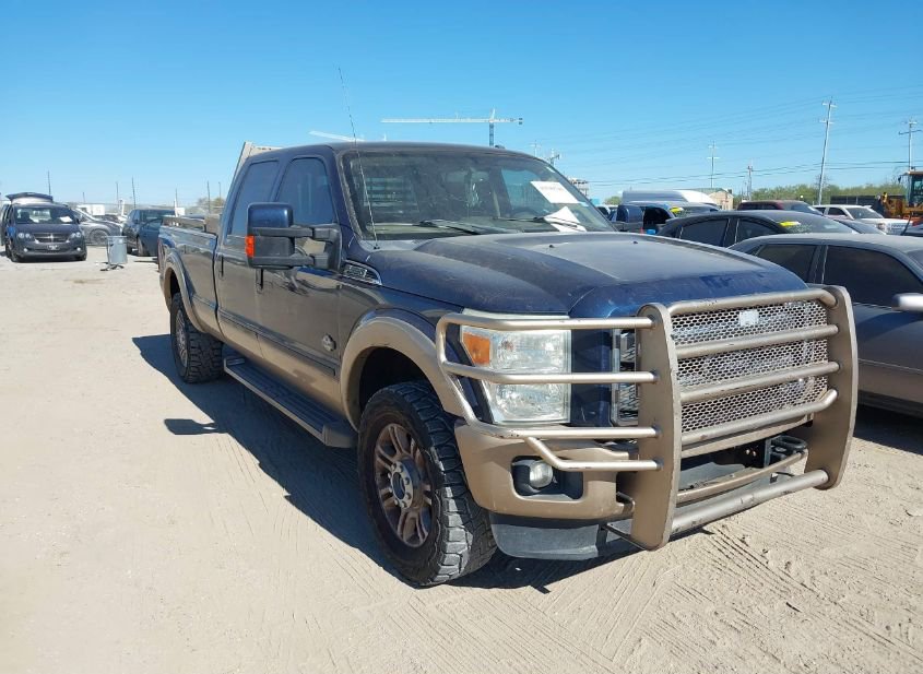 2014 FORD F-350 LARIAT photo