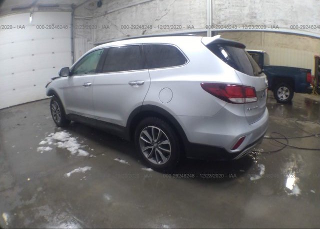 купить 2017 HYUNDAI SANTA FE KM8SMDHF7HU169820