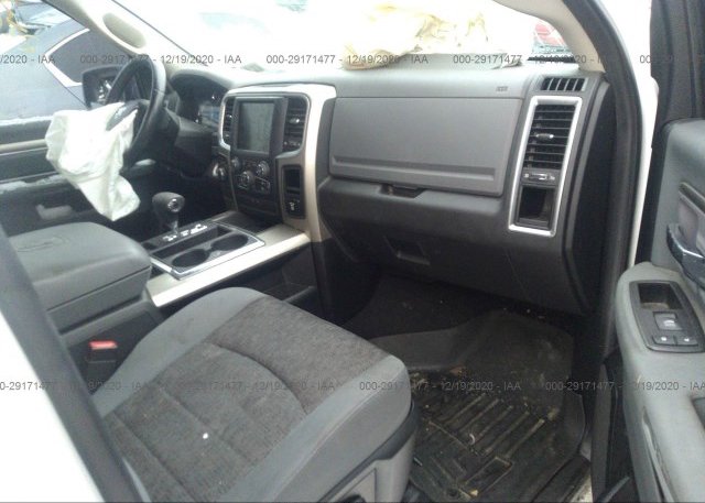 пригнать из сша 2013 RAM 1500 1C6RR7GT7DS533907