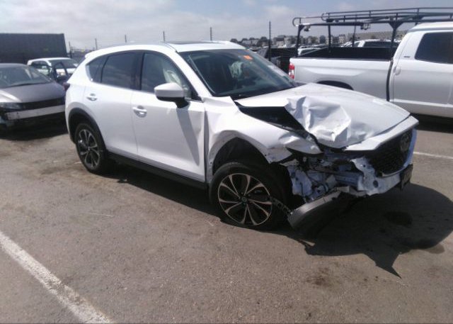 2022 MAZDA CX-5 (VIN: JM3KFBDM2N0647126)