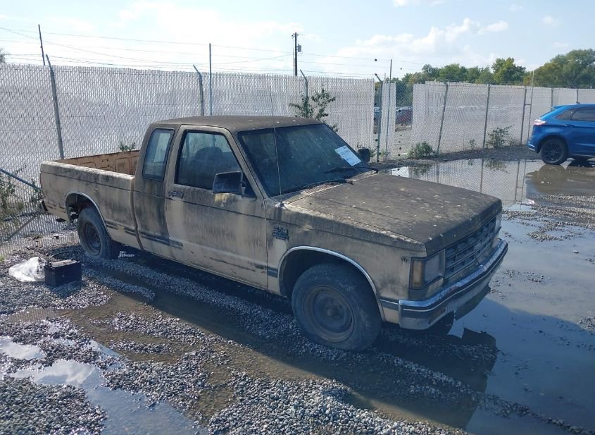1983 CHEVROLET S TRUCK S10 photo
