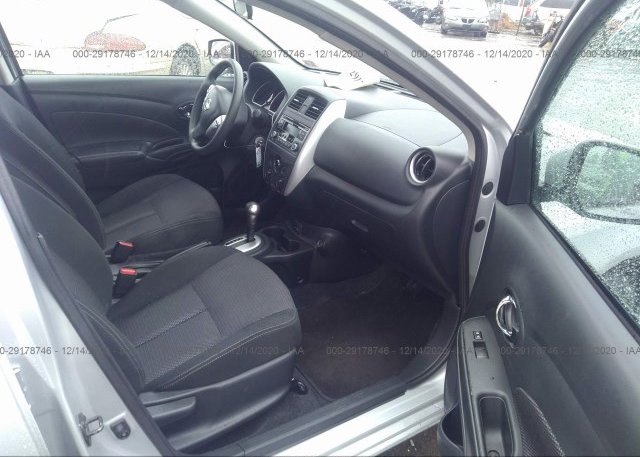 пригнать из сша 2017 NISSAN VERSA SEDAN 3N1CN7AP1HK450217