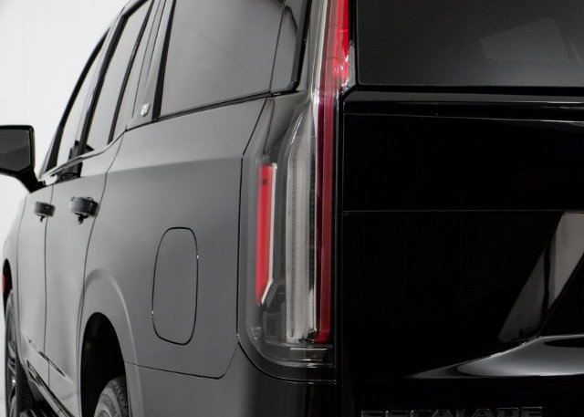 2021 CADILLAC ESCALADE VIN: 1GYS4EKLXMR356601