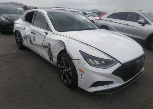 2022 HYUNDAI SONATA (VIN: 5NPEJ4J23NH148261)