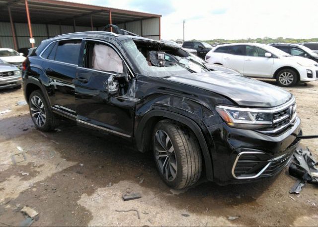2022 VOLKSWAGEN ATLAS CROSS SPORT (VIN: 1V2FE2CA4NC208057)