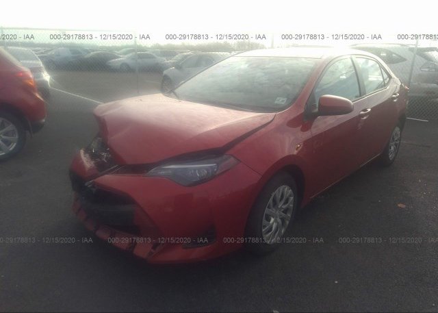из сша 2017 TOYOTA COROLLA 2T1BURHE1HC960589