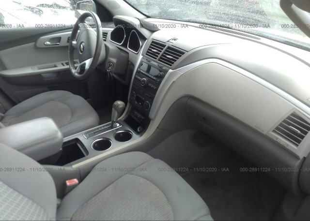 пригнать из сша 2010 CHEVROLET TRAVERSE 1GNLVGEDXAS118069