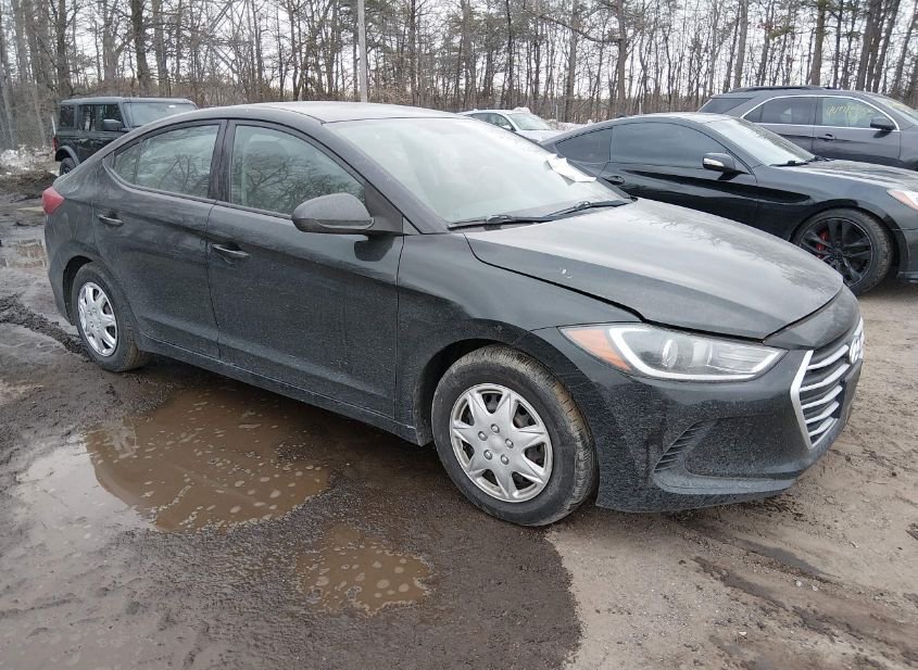2018 Hyundai Elantra 2.0L photo