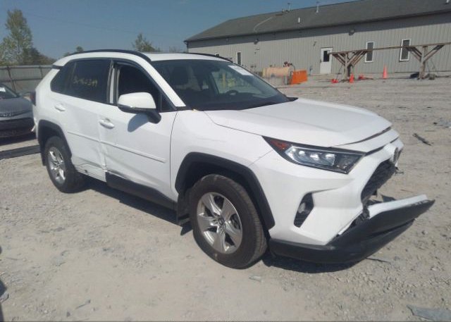 2021 TOYOTA RAV4 (VIN: 2T3W1RFV4MC106985)